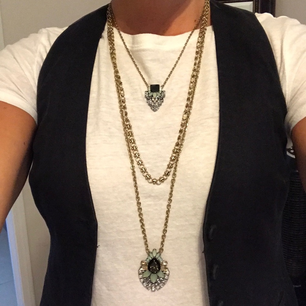 Chloe and Isobel pendant necklace